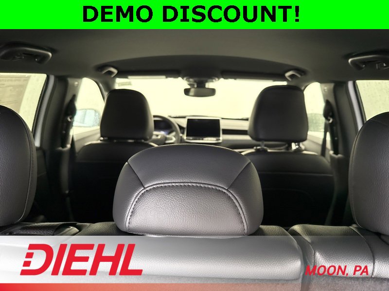 New 2026 Jeep Compass Limited image 10