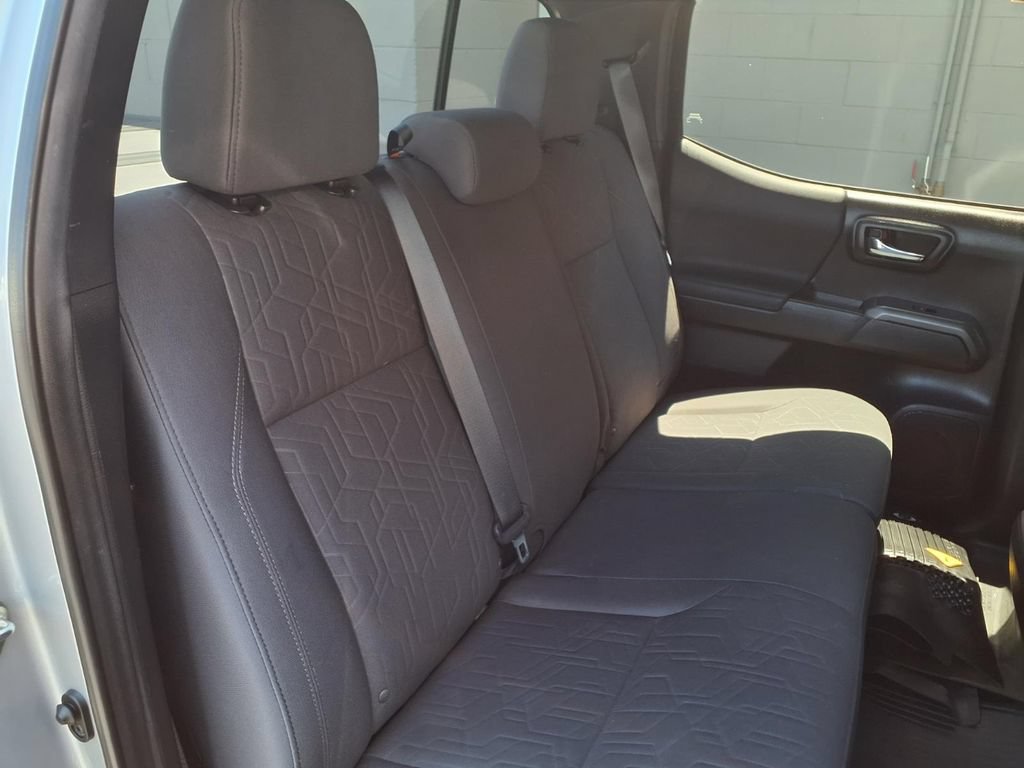 Used 2019 Toyota Tacoma TRD Sport RWD image 33