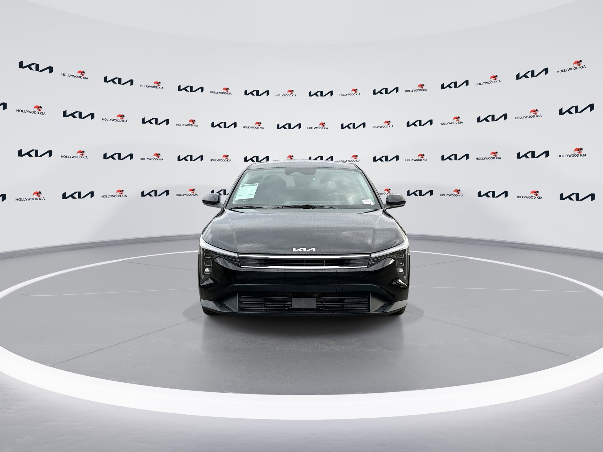 Certified 2025 Kia K4 LXS image 3