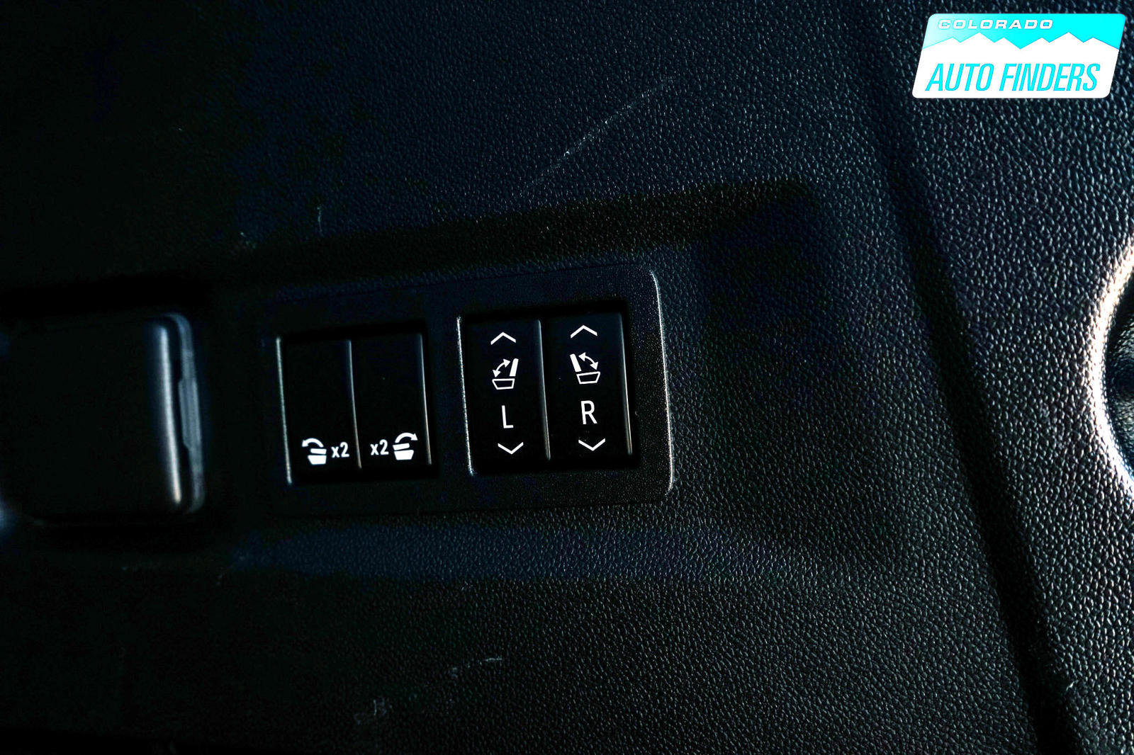 Used 2021 Chevrolet Tahoe Z71 w/ Z71 Signature Package image 38