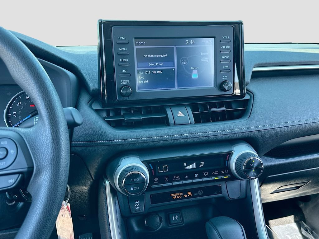 Used 2019 Toyota RAV4 LE w/ Carpet Mat Package AWD/4WD image 14
