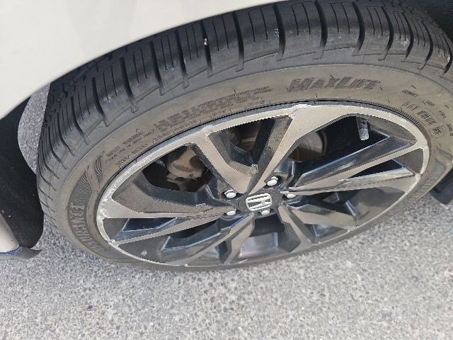 Used 2017 Honda Civic Sport image 26