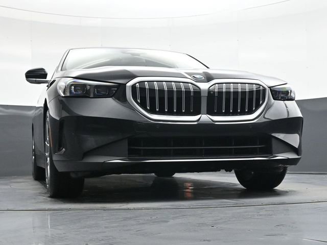 New 2026 BMW 540i xDrive w/ Premium Package AWD/4WD image 41