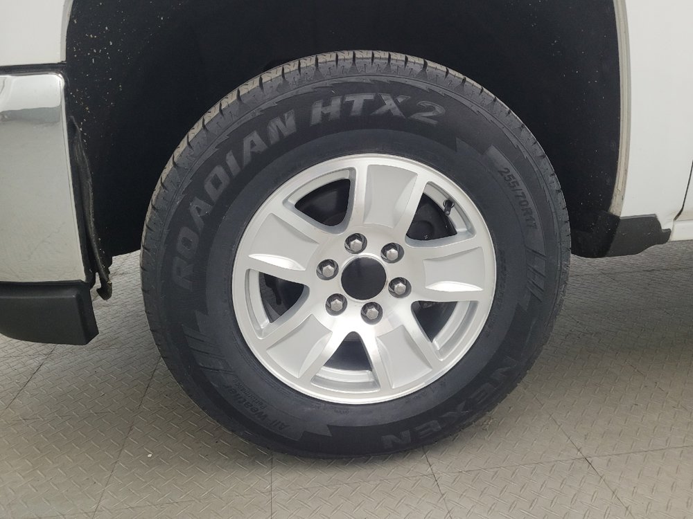 Used 2018 Chevrolet Silverado 1500 LT AWD/4WD image 31