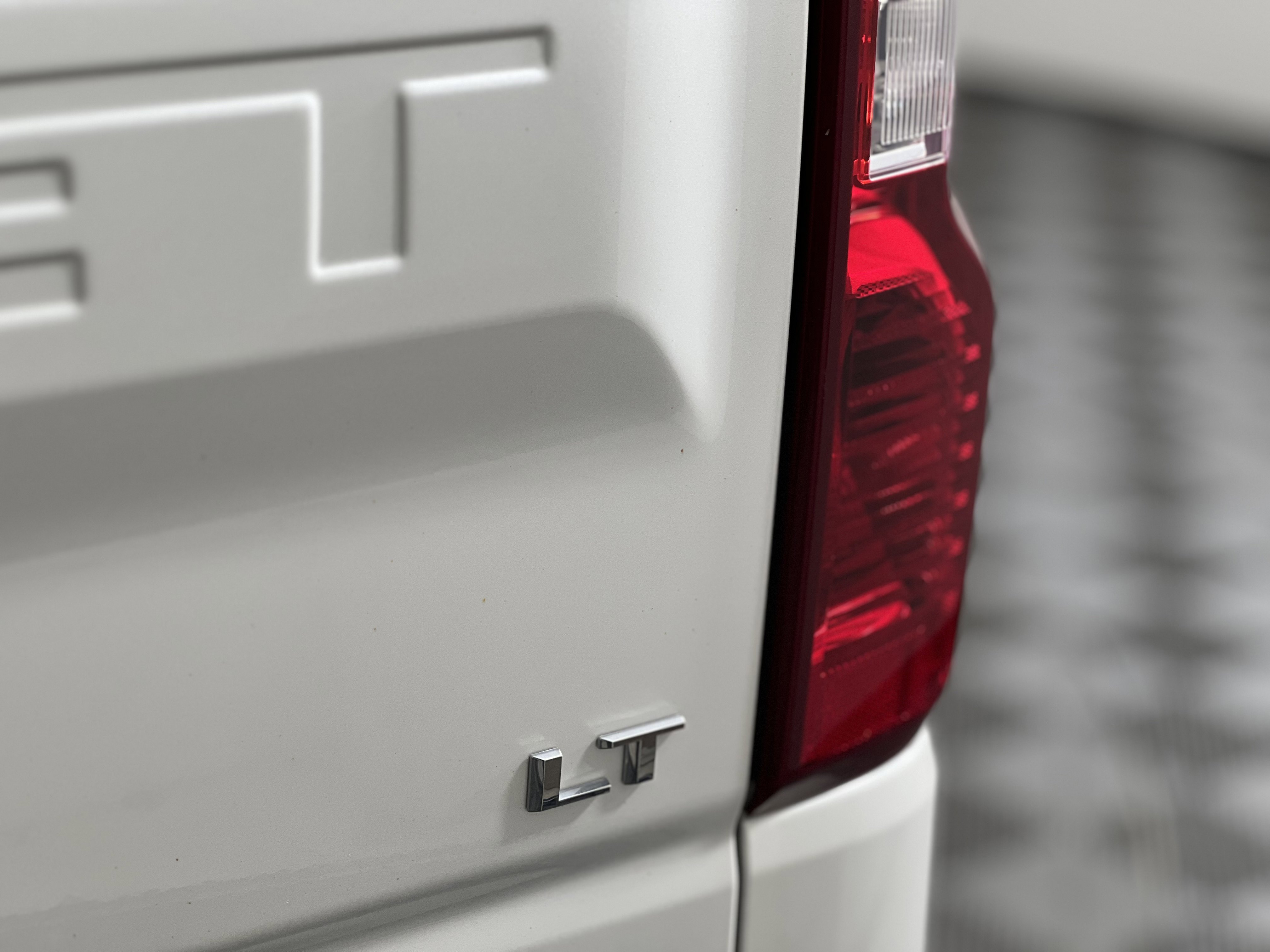 Used 2019 Chevrolet Silverado 1500 LT w/ All-Star Edition AWD/4WD image 12