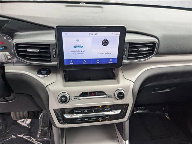 Used 2023 Ford Explorer XLT w/ Equipment Group 202A image 13