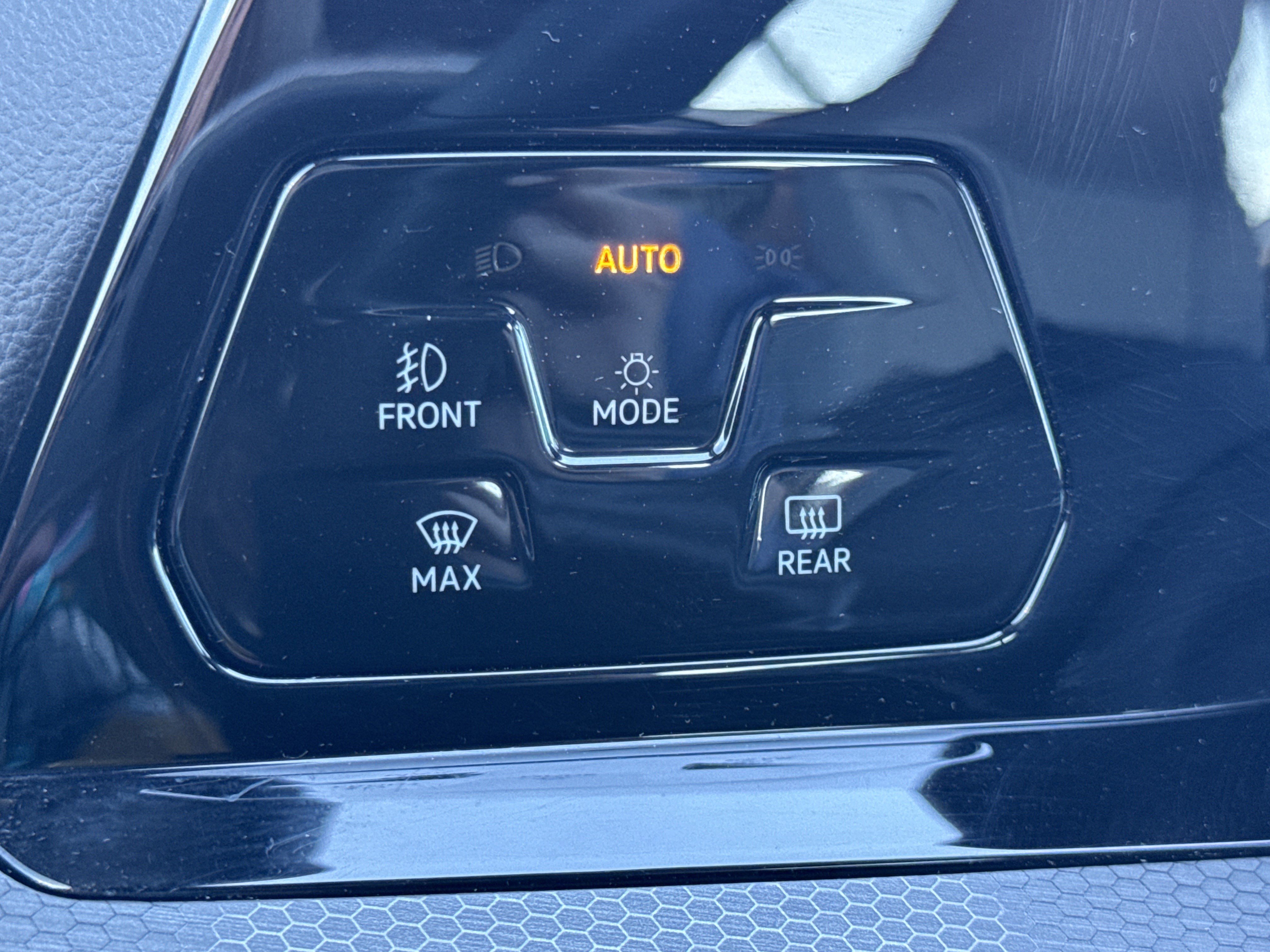 Used 2023 Kia Telluride SX image 15