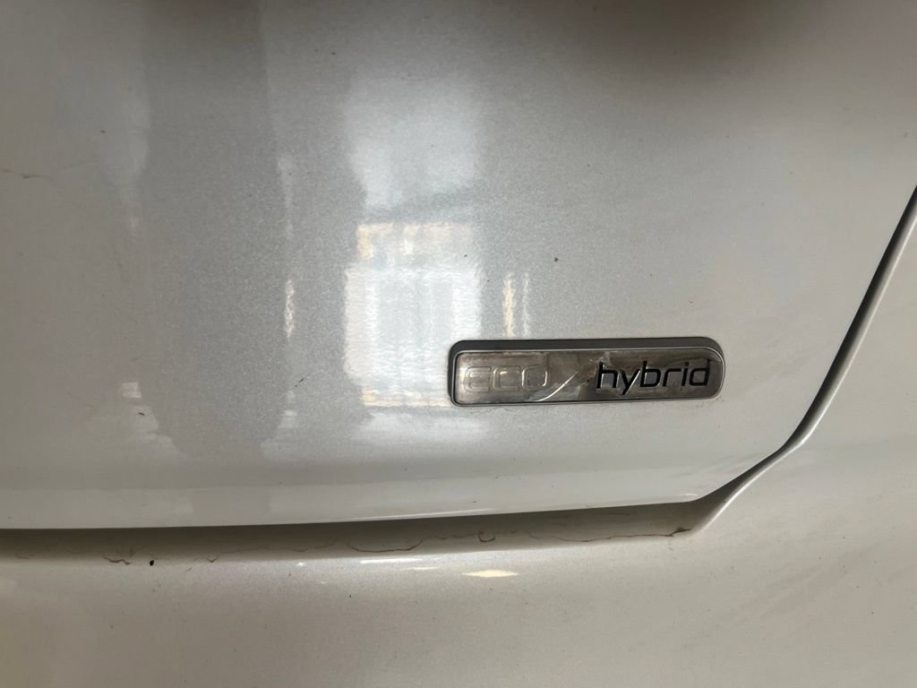 Used 2019 Kia Niro S Touring FWD image 7