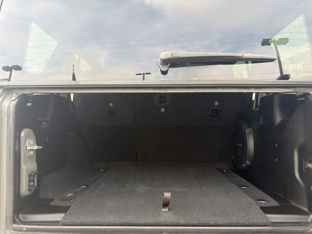 Used 2022 Jeep Wrangler Unlimited Rubicon image 33