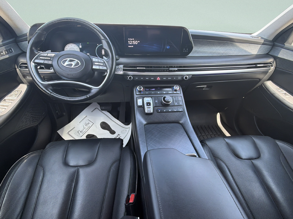 Used 2024 Hyundai Palisade Limited FWD image 17