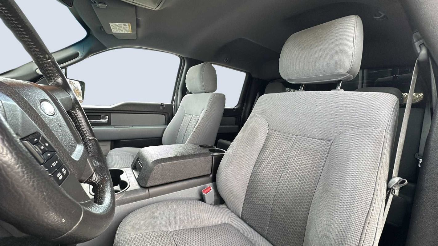 Used 2013 Ford F150 XLT w/ XLT Chrome Pkg image 11