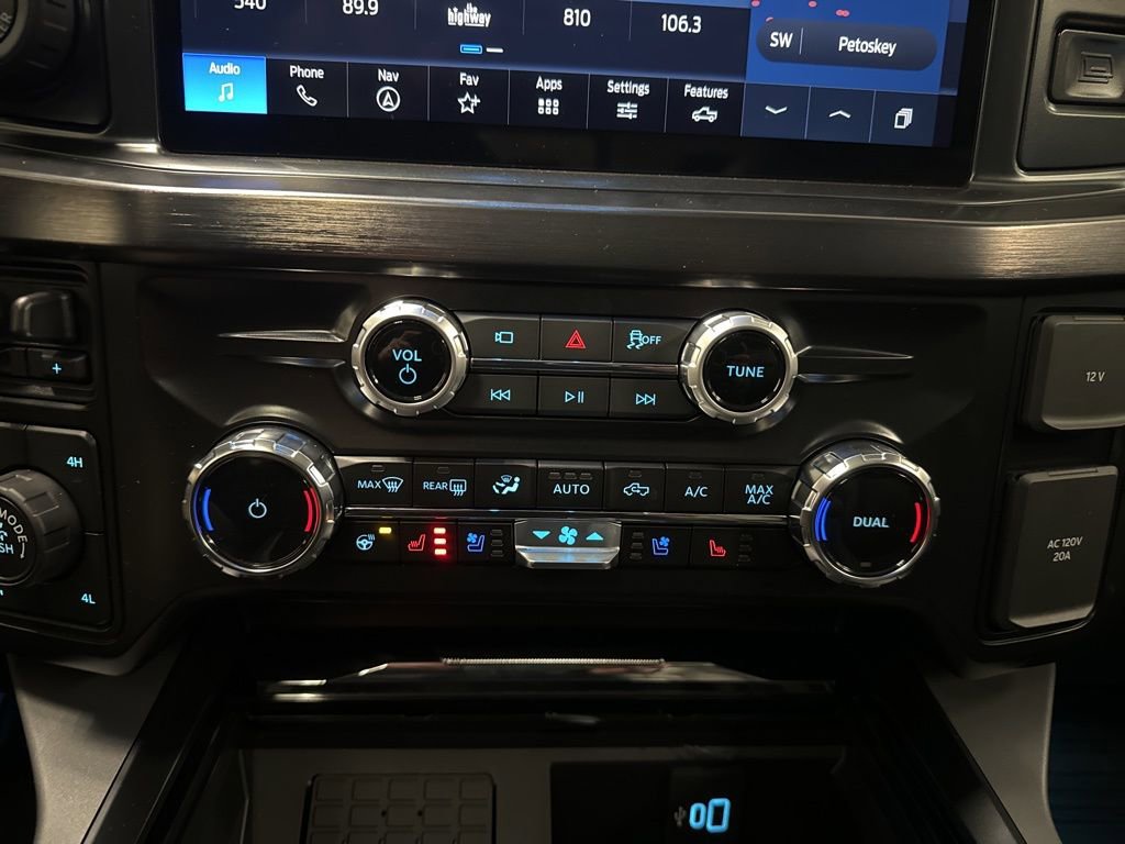 New 2026 Ford F350 Lariat w/ Tremor Off-Road Package image 36