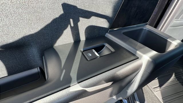 New 2025 Ford F250 Lariat w/ Lariat Ultimate Package image 16