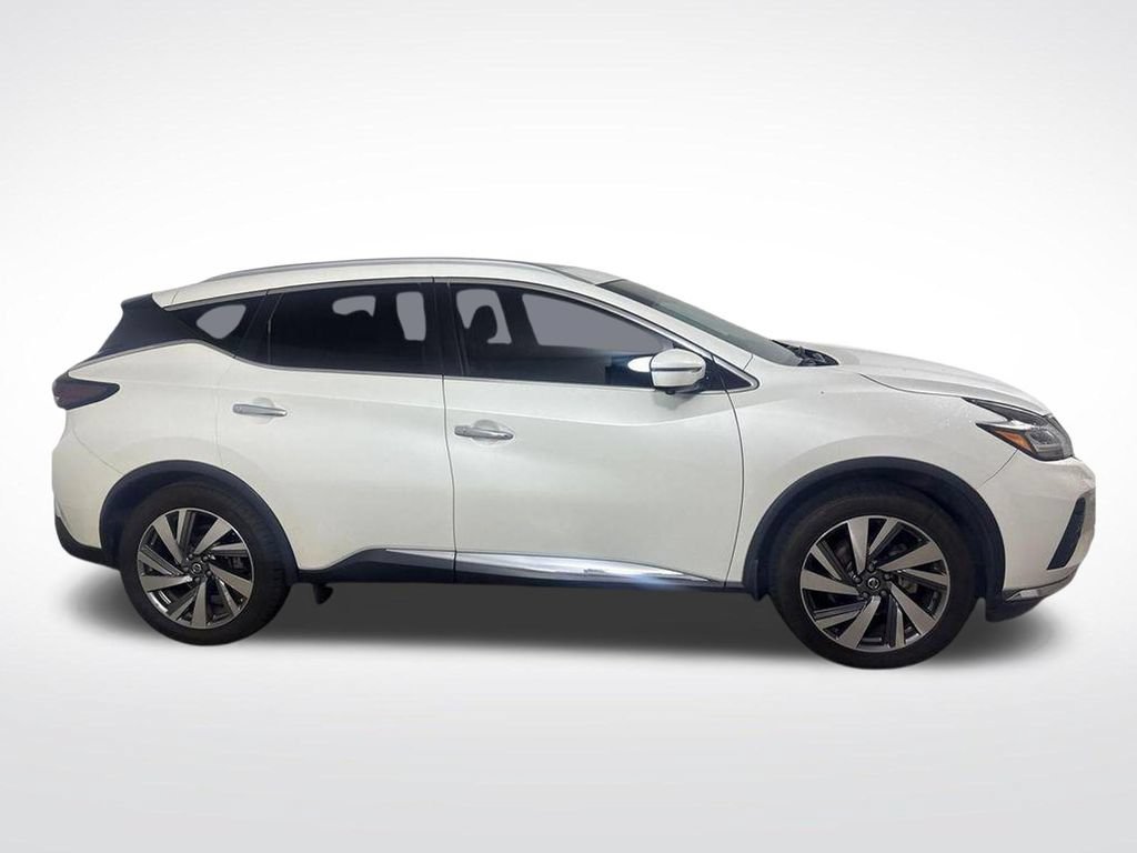 Used 2020 Nissan Murano SL w/ Moonroof Package FWD image 2