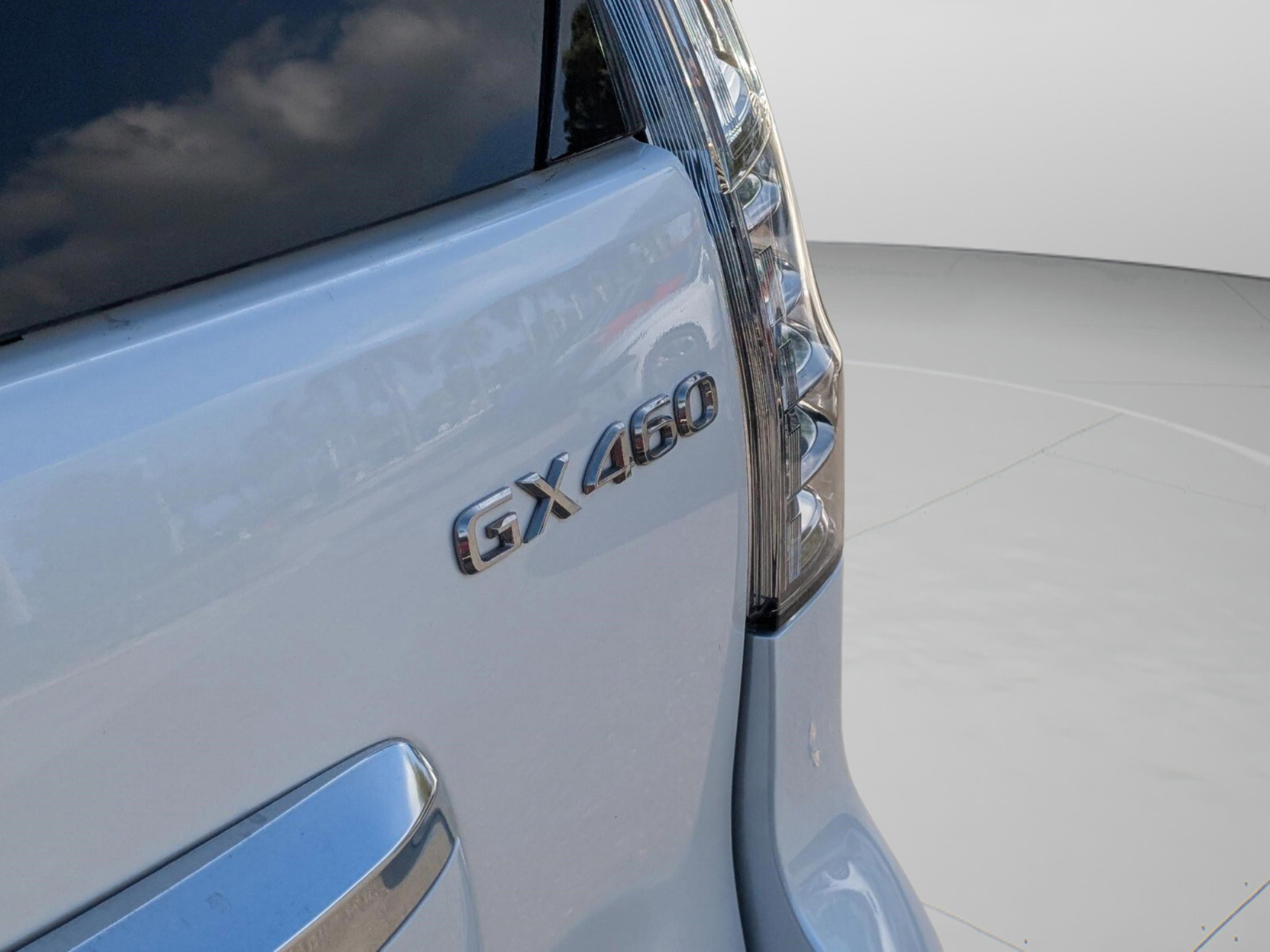 Used 2023 Lexus GX 460 Premium w/ Premium Plus Package image 26