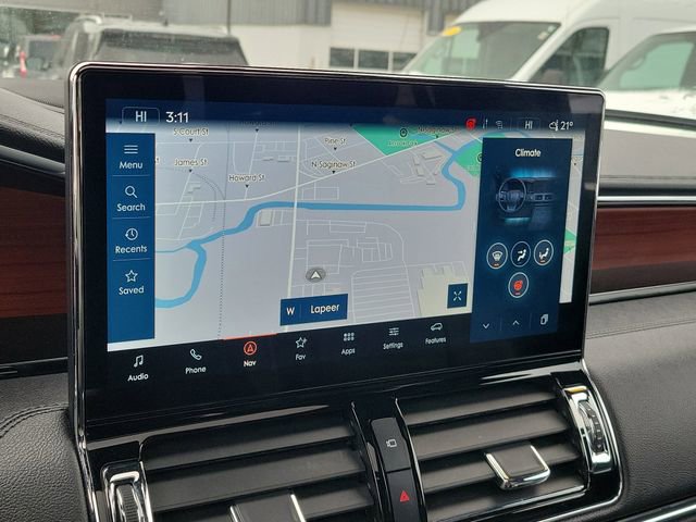 Used 2023 Lincoln Navigator Reserve AWD/4WD image 18