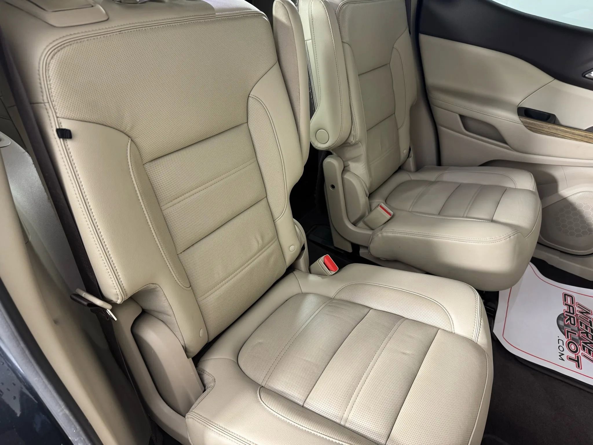 Used 2019 GMC Acadia Denali w/ Technology Package image 38