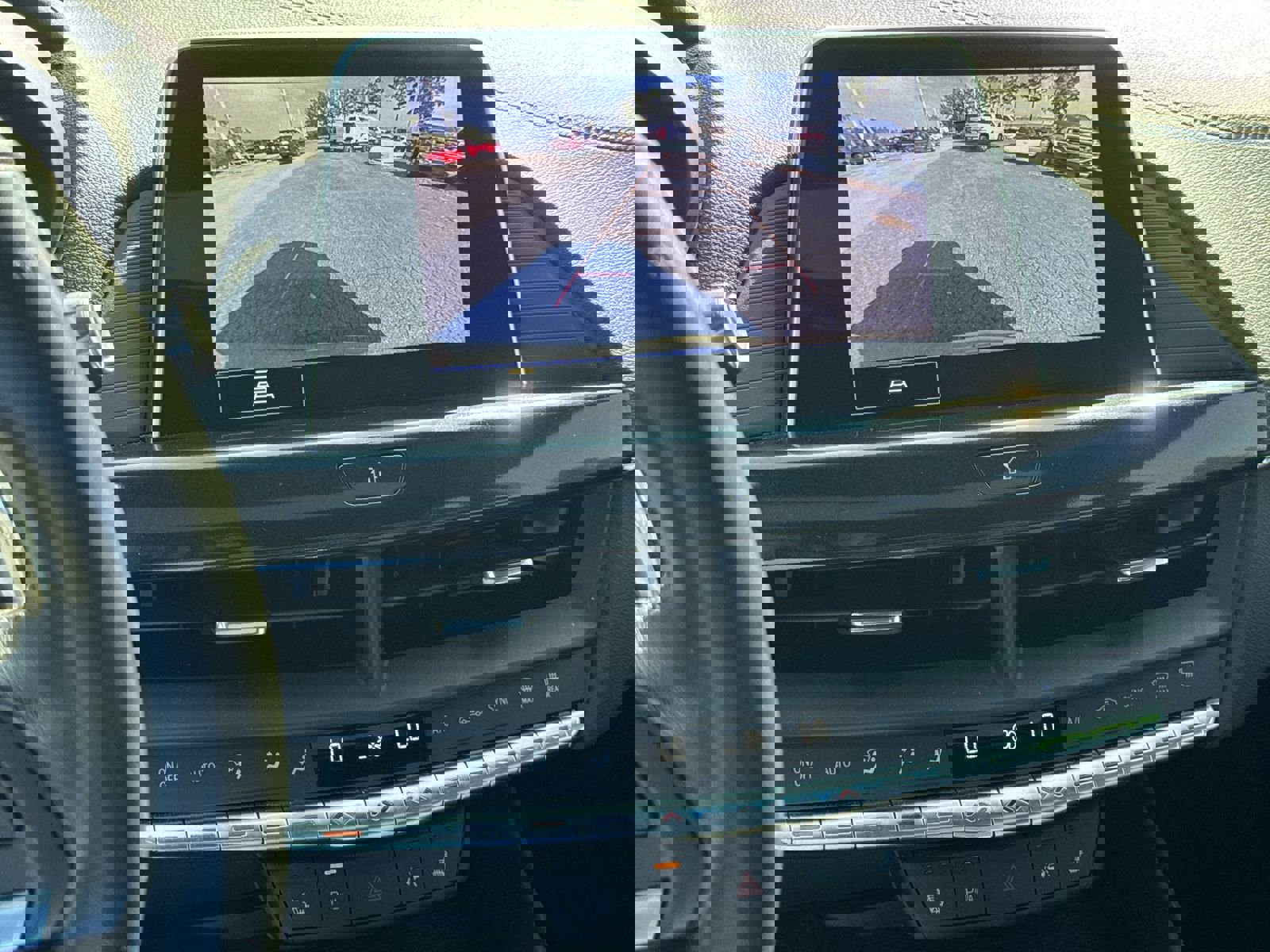 Used 2024 Cadillac CT4 V w/ LPO, ONYX Package image 25