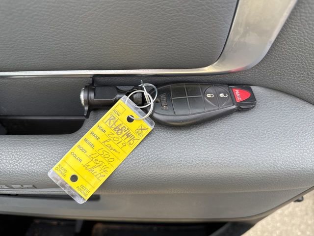 Used 2019 RAM 1500 Classic SLT image 17