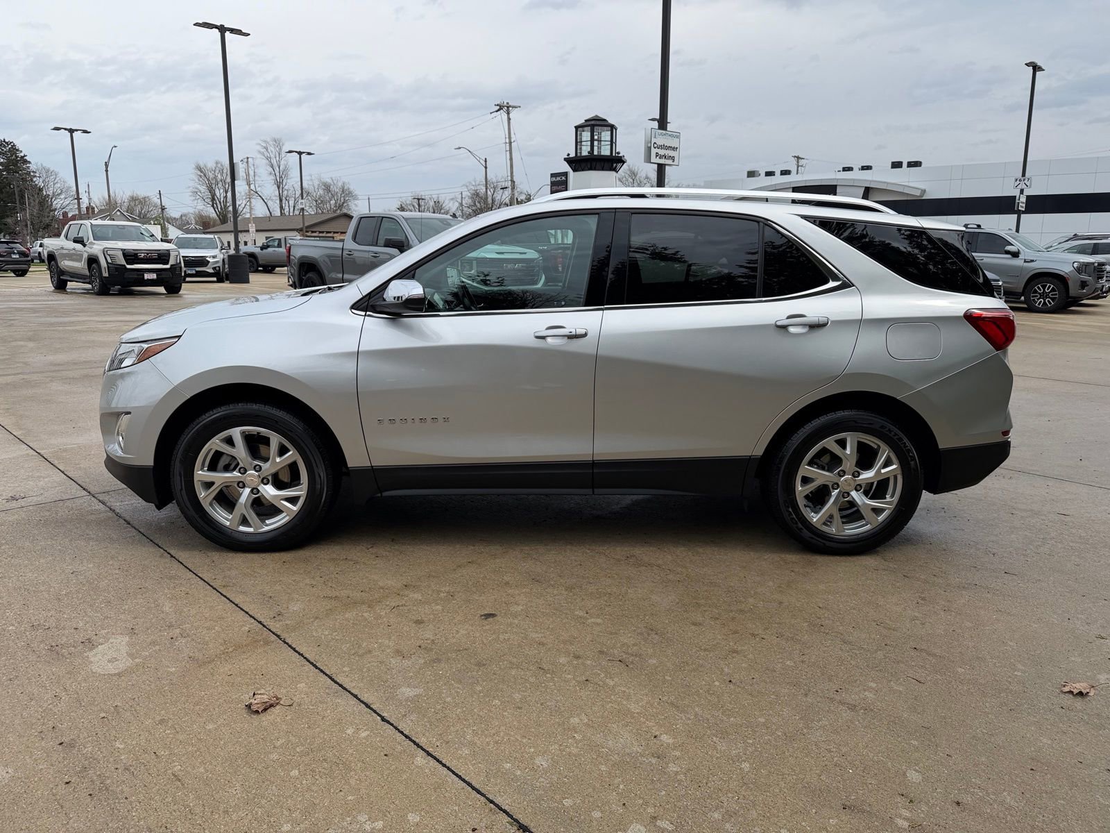 Used 2021 Chevrolet Equinox Premier image 8