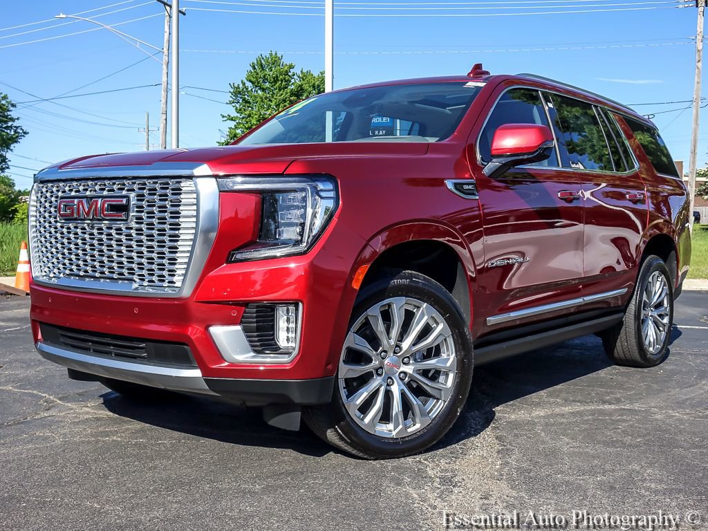 Used 2024 GMC Yukon Denali w/ Denali Reserve Package AWD/4WD image 2