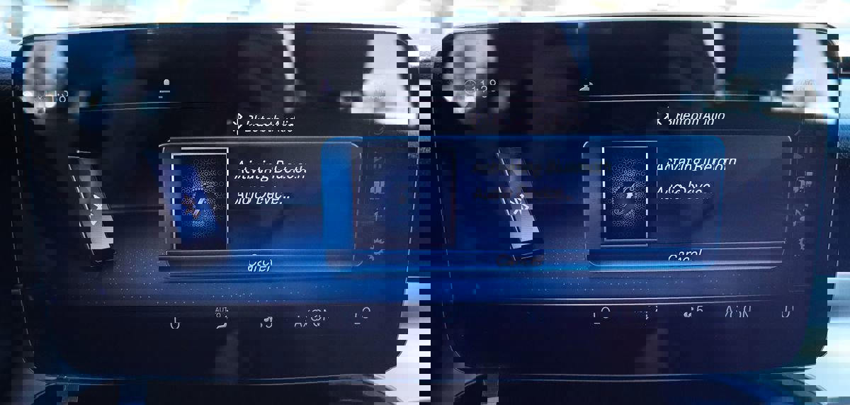 Used 2020 Mercedes-Benz C 300 Sedan w/ Premium Package image 45