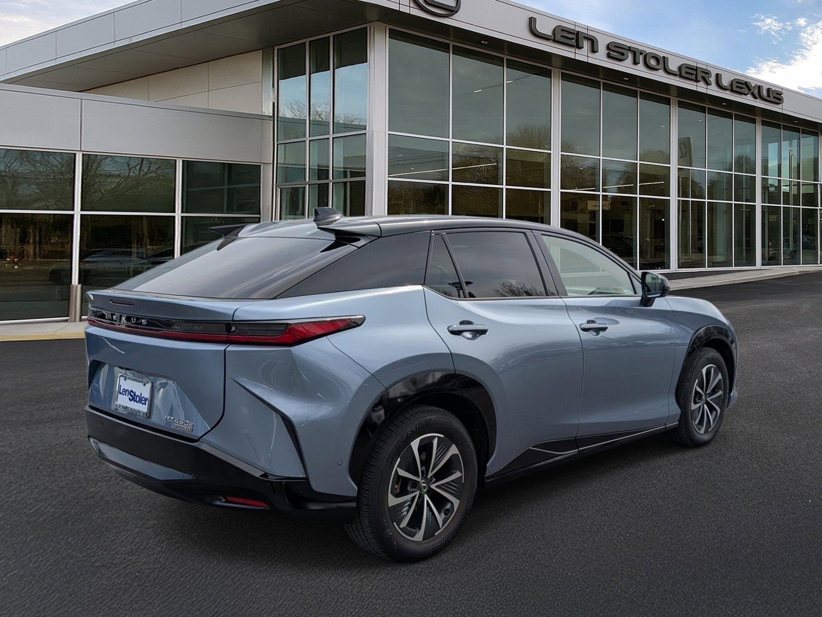 Certified 2024 Lexus RZ 450e Premium w/ Technology Package image 3