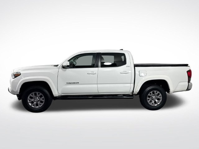 Used 2018 Toyota Tacoma SR5 w/ Exterior Package AWD/4WD image 28