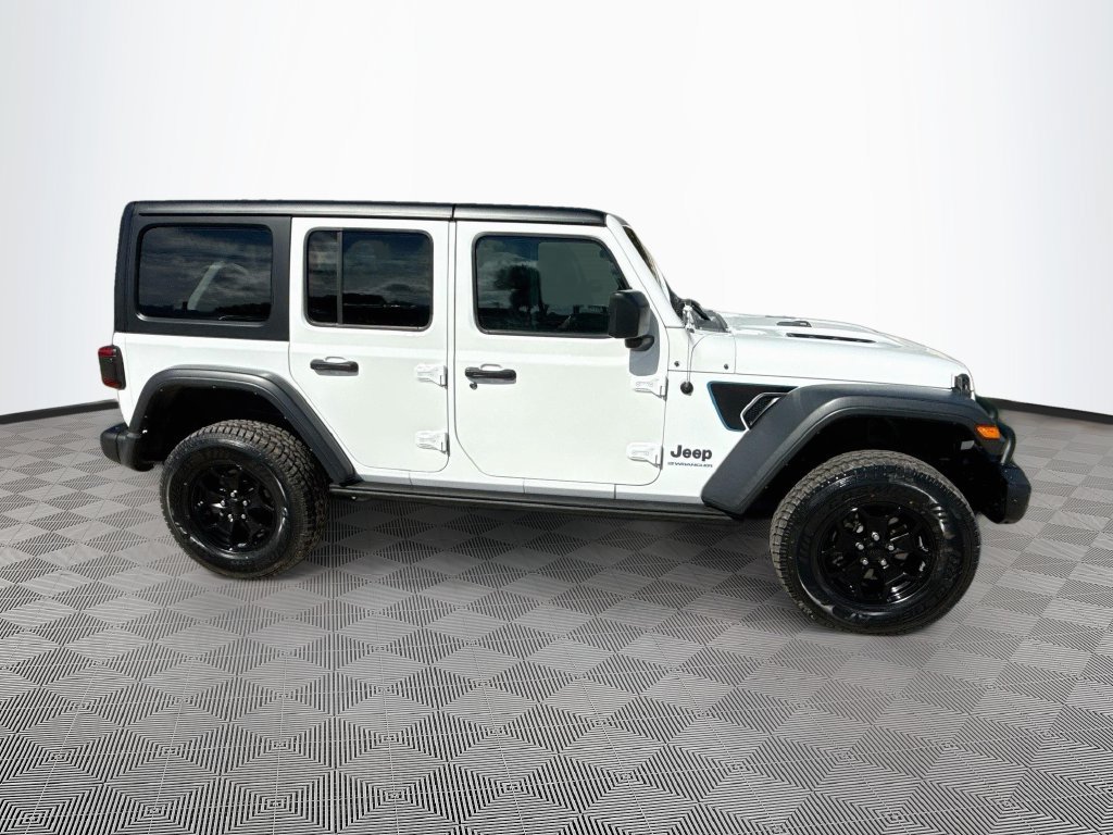 Certified 2023 Jeep Wrangler Unlimited Rubicon 4xe AWD/4WD image 5