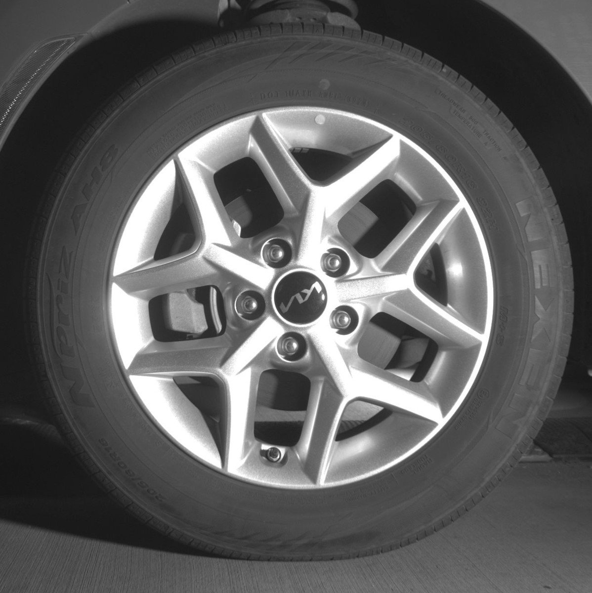 Used 2025 Kia Soul LX w/ LX Technology Package FWD image 12