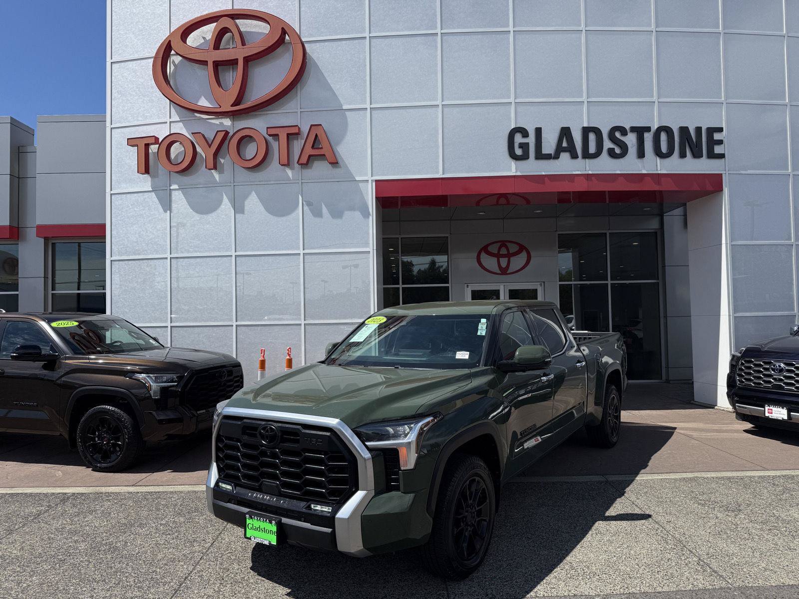 Used 2023 Toyota Tundra Limited w/ TRD Off-Road Package AWD/4WD video 1