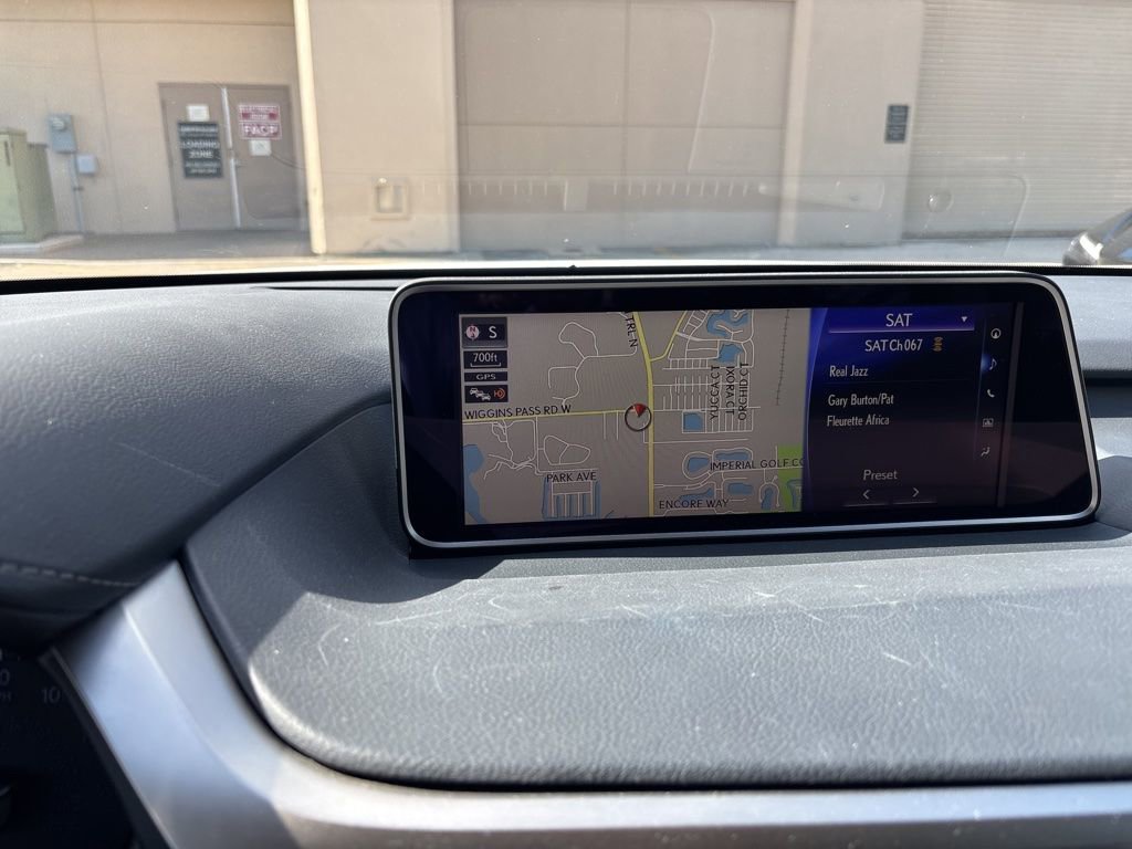 Used 2019 Lexus RX 450h AWD w/ Navigation Package image 21