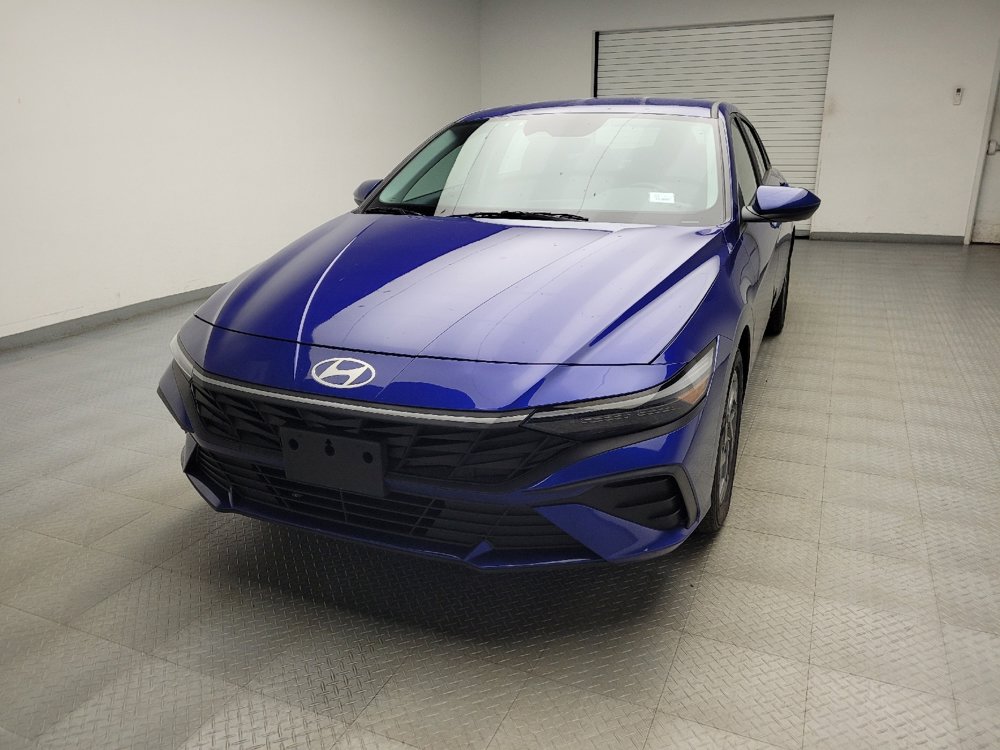 Used 2024 Hyundai Elantra SEL FWD image 15
