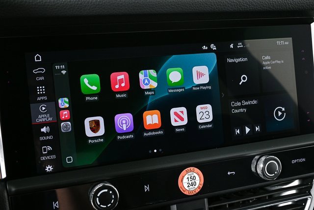 New 2025 Porsche Macan image 16