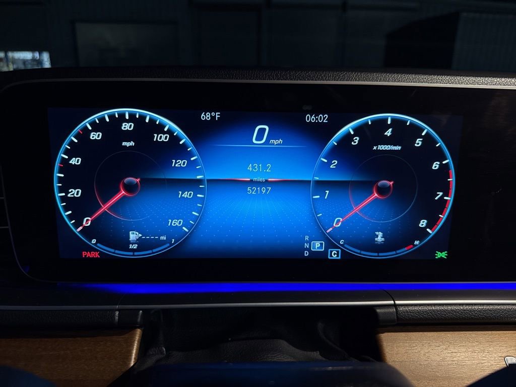 Used 2021 Mercedes-Benz GLE 350 w/ 3rd Row Seat Package image 9