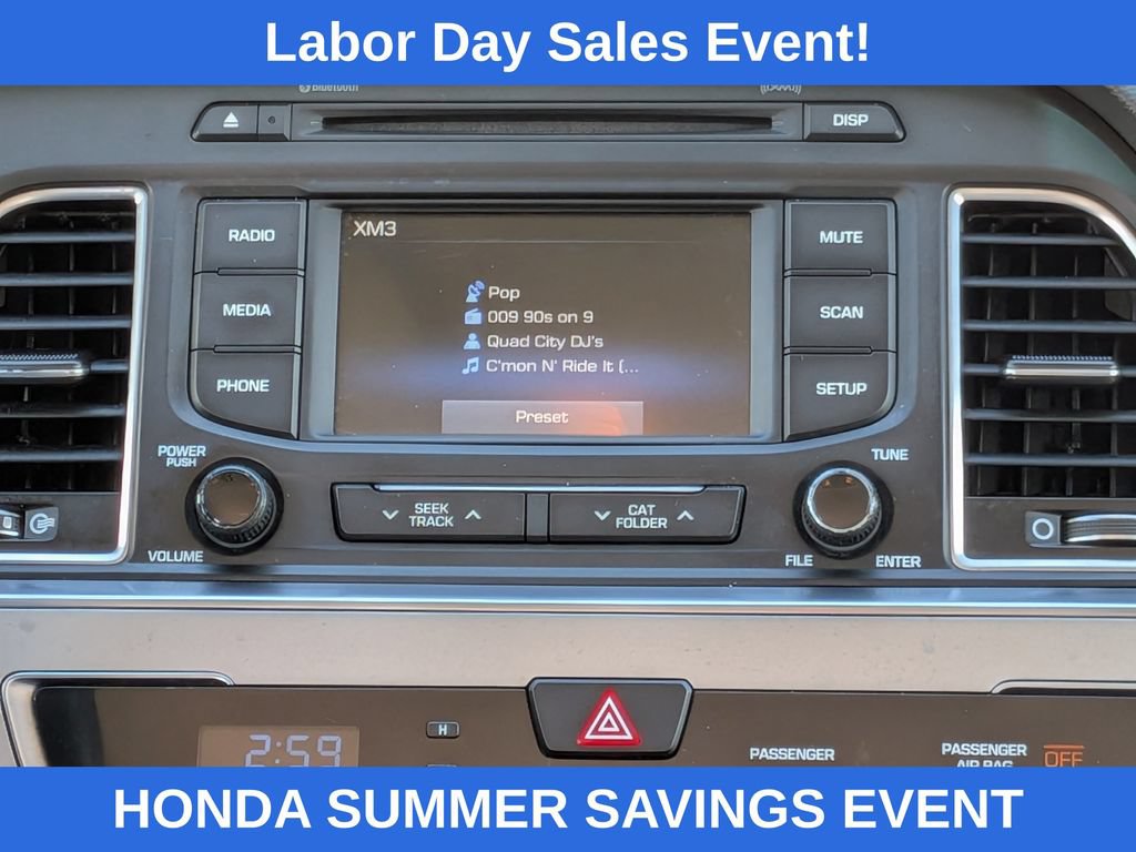 Used 2015 Hyundai Sonata SE w/ Option Group 09 FWD image 16