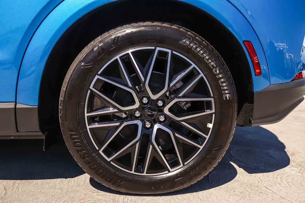 New 2026 Ford Mustang Mach-E Premium RWD image 10