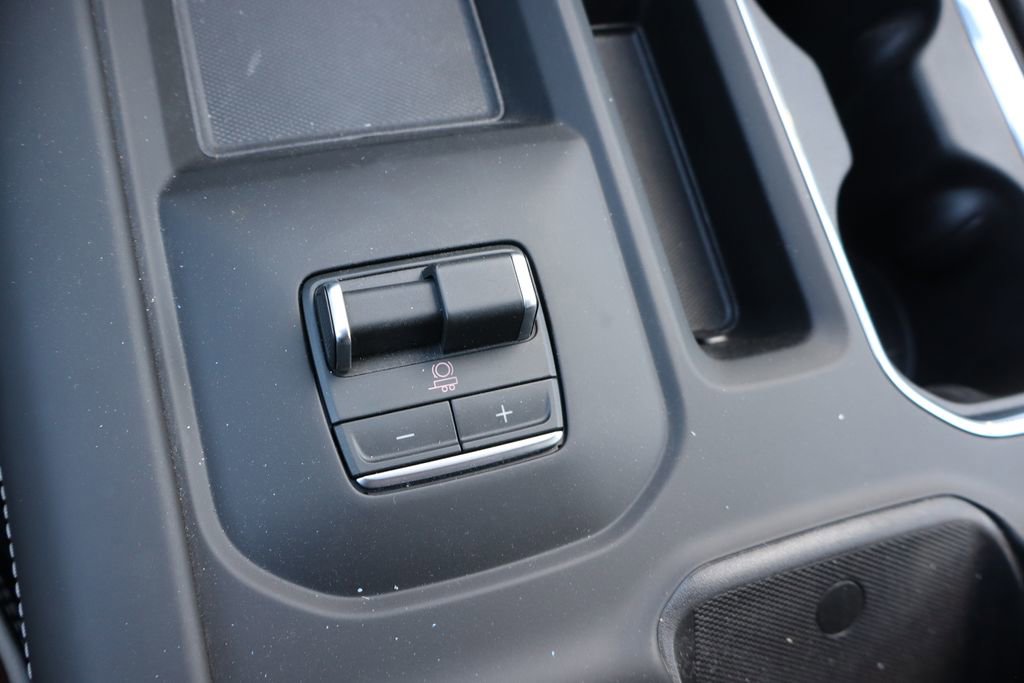 Used 2026 GMC Sierra 3500 Denali Ultimate AWD/4WD image 13