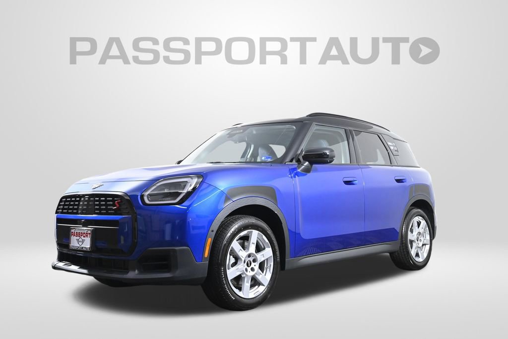 Used 2025 MINI Cooper Countryman S w/ Comfort Package Max image 1