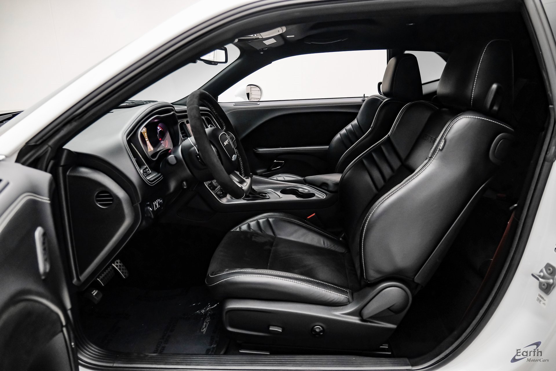 Used 2022 Dodge Challenger SRT Super Stock image 39