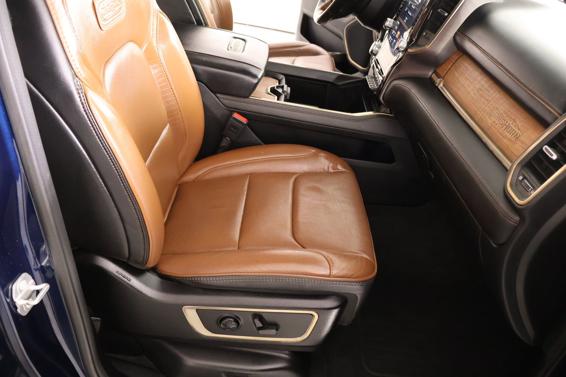 Used 2021 RAM 1500 Limited w/ Protection Group AWD/4WD image 14