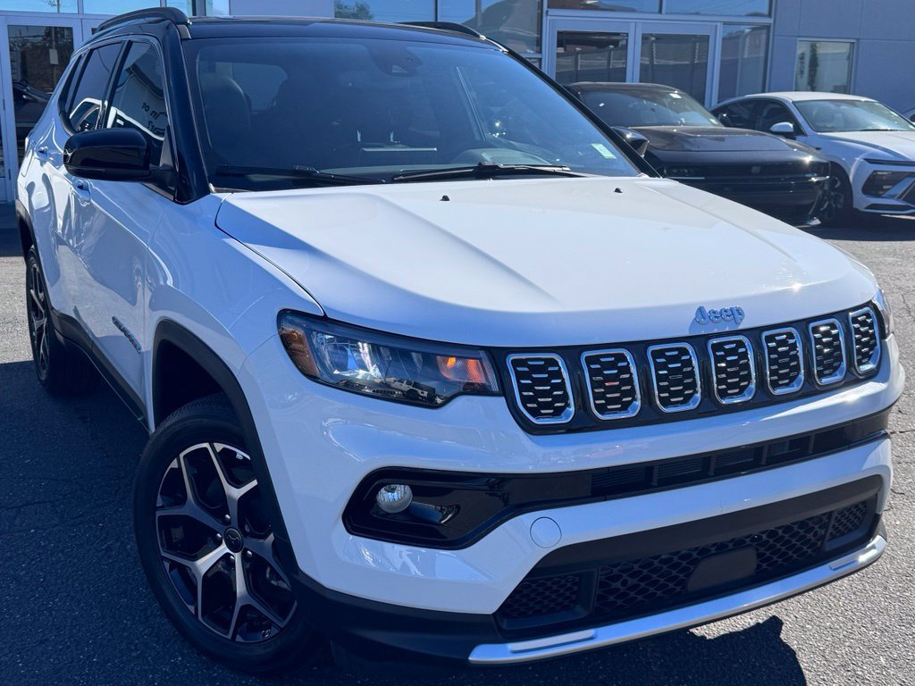 New 2026 Jeep Compass Limited w/ Sun, Sound & Navigation Group
