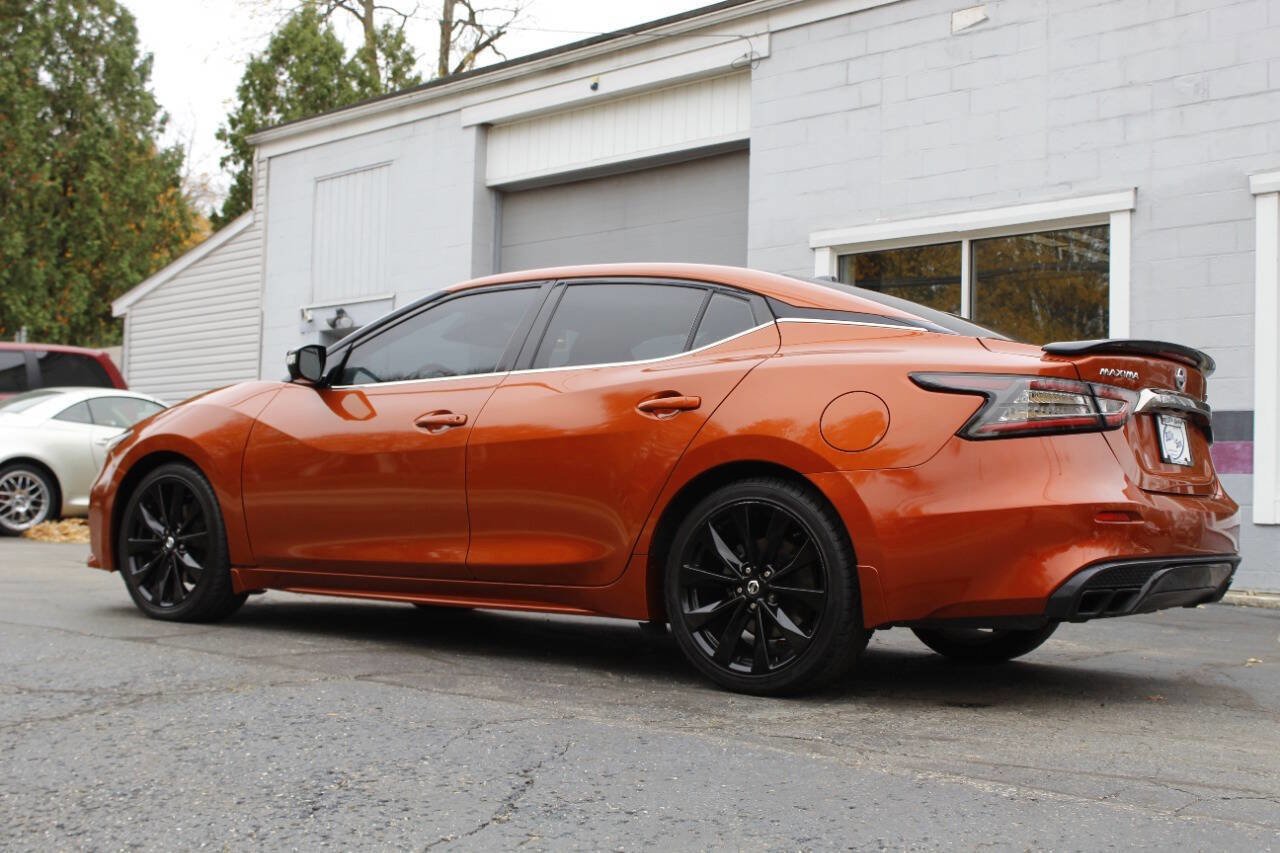 Used 2019 Nissan Maxima SR w/ Premium Package image 8