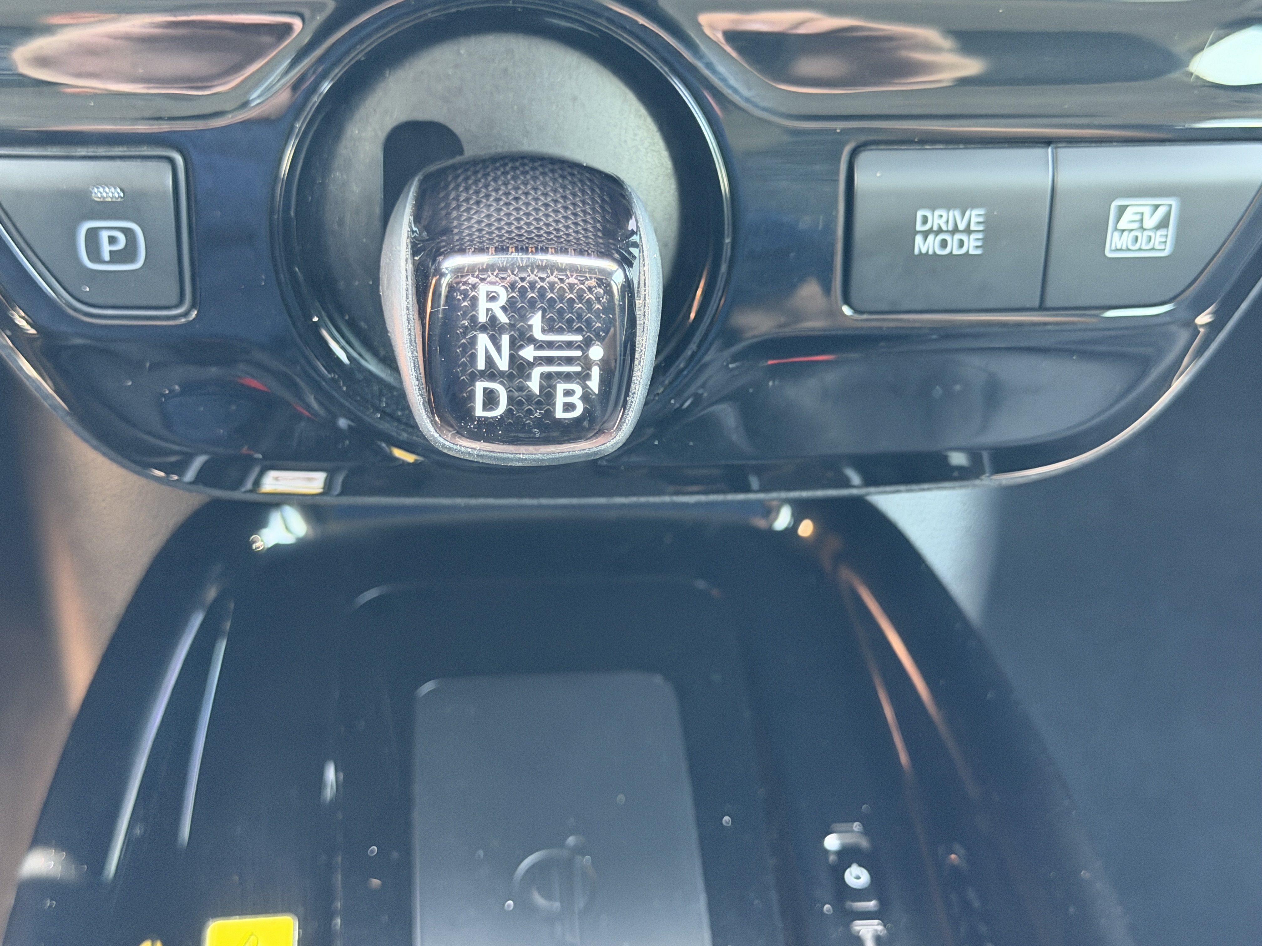 Used 2021 Toyota Prius FWD image 29