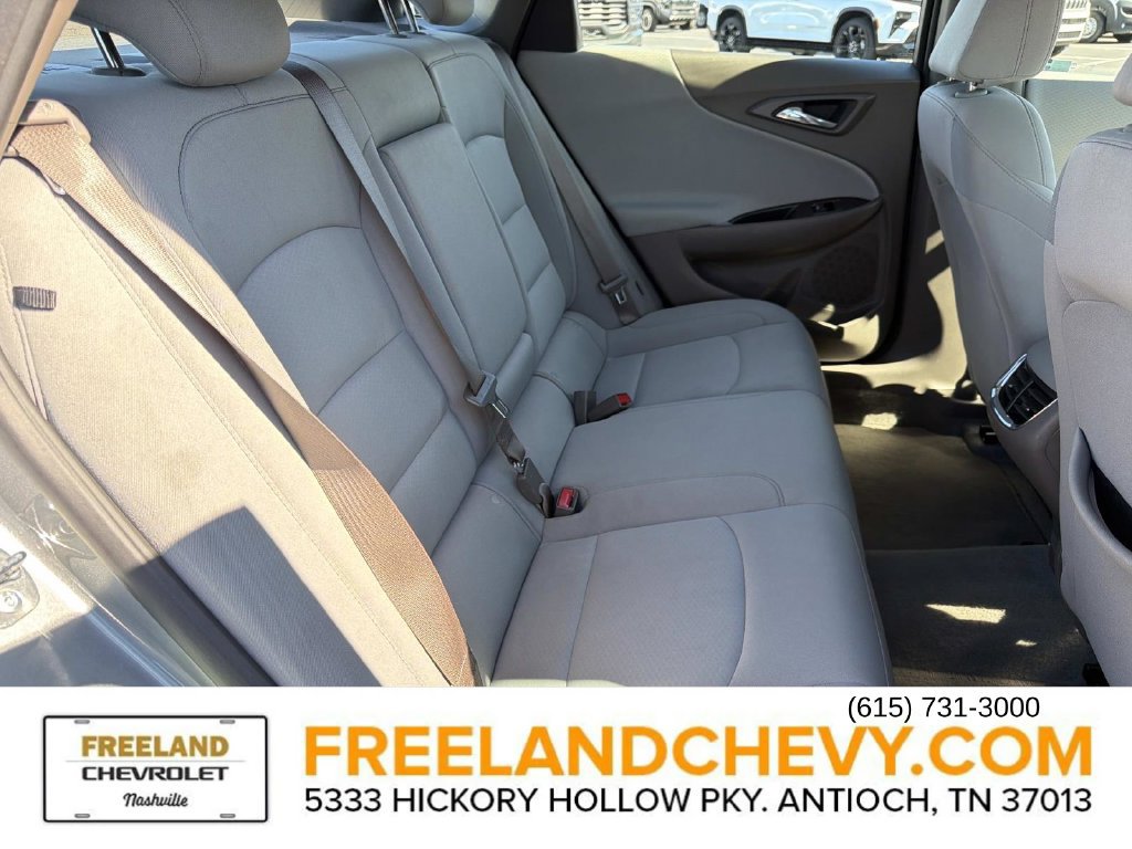 Used 2025 Chevrolet Malibu LT FWD image 21