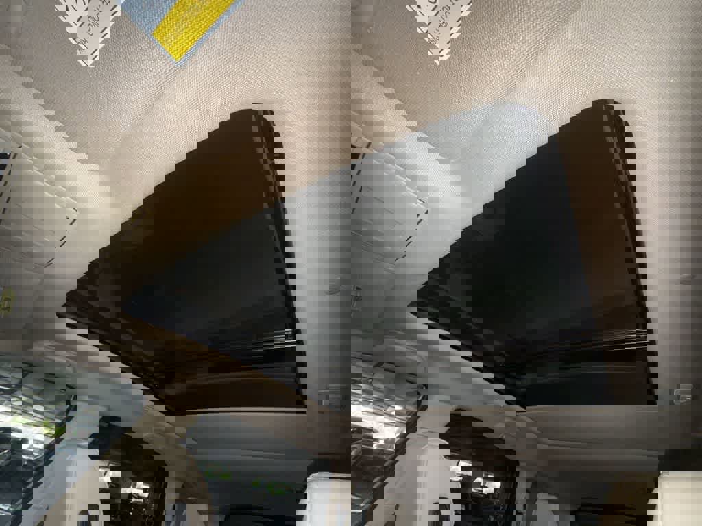 Used 2023 Acura MDX FWD w/ Technology Package image 17