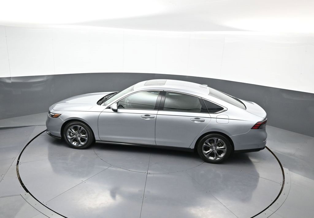 Used 2023 Honda Accord EX-L image 40