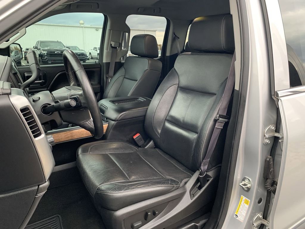 Used 2017 Chevrolet Silverado 1500 LTZ w/ Sport Package image 13