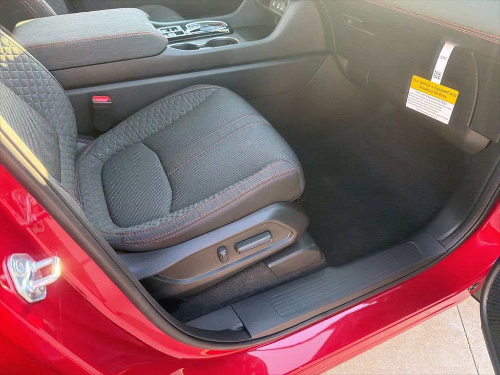 New 2026 Honda Pilot Sport image 31