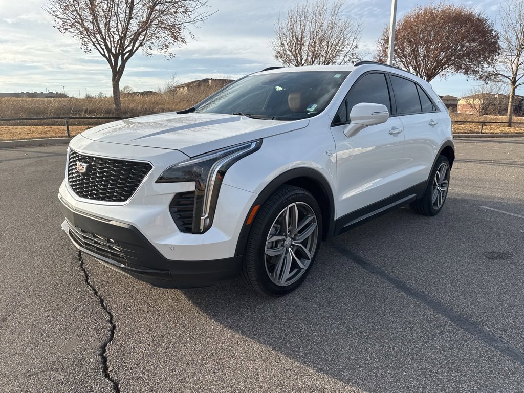 Used 2023 Cadillac XT4 Sport image 1
